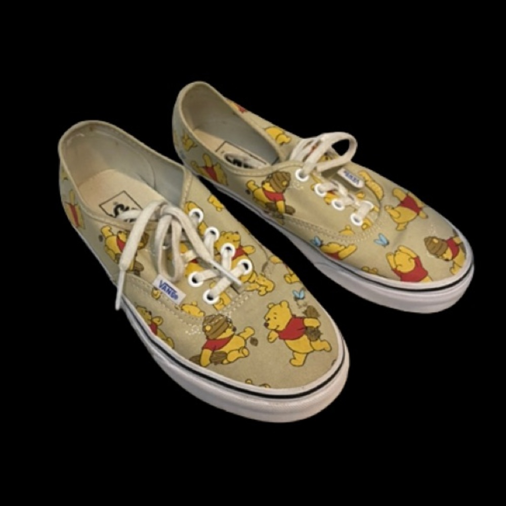 WINNIE THE POOH VANS